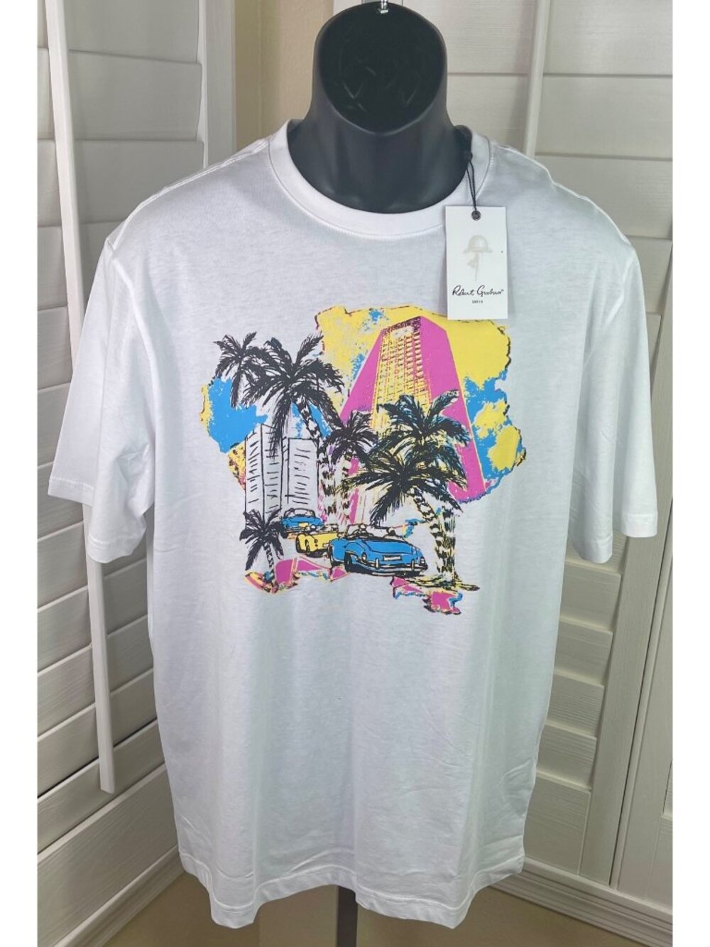 Robert Graham Tropical City Graphic 100% Cotton White T-Shirt, Men’s M - NWT $98
